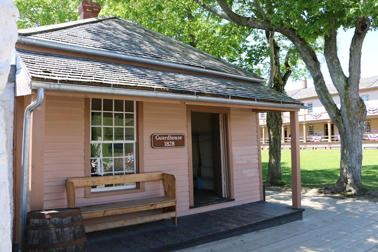 Photo of Guardhouse (1828)